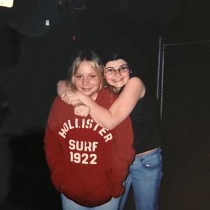 Meet your Posher, April may